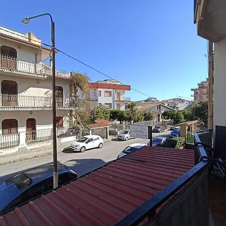 דירה Incantevole Con Parcheggio Custodito רוצ'לה איוניקה